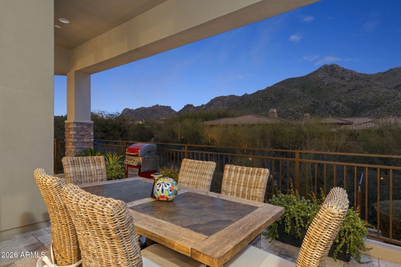 Oudoor Dining at Twilight