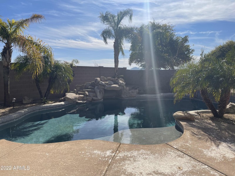 4608C9B2-CCFF-4758-8BFA-A1C7C38558DC