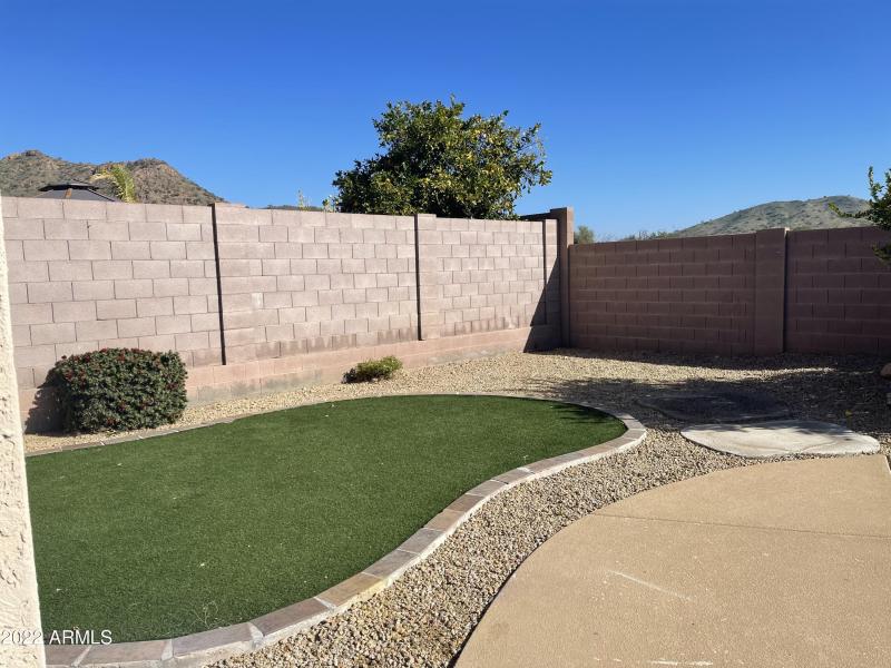 87826085-F76F-4E05-A405-431455FAAB88