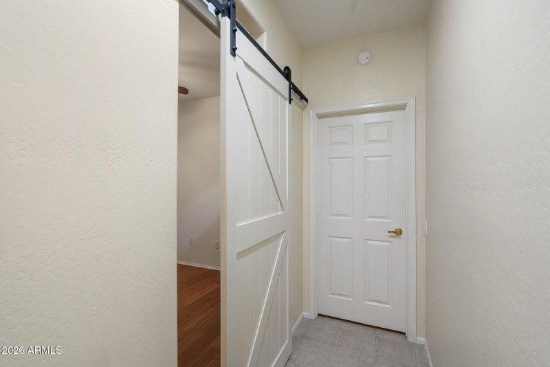 3rd Bed or Den Barn Door