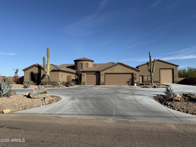 112 W Circle Mountain Rd - Photo