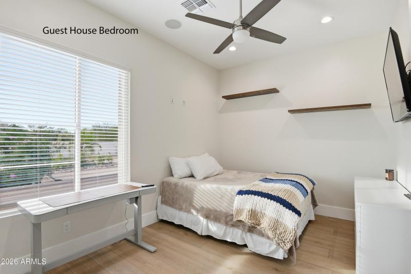 23-37913N14thave-164 2