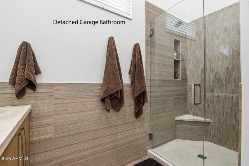 43-37913N14thave-221 2