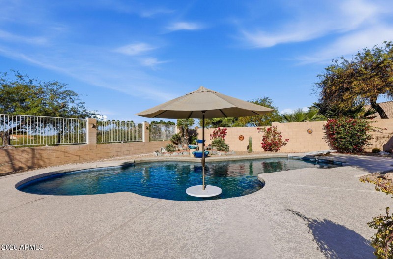 Diving Pool in your backyard