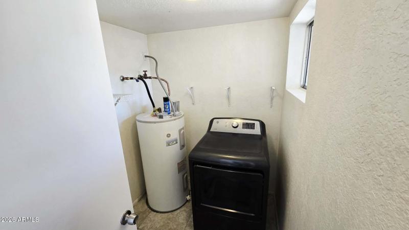 3bada45b-6b23-4e43-b6d6-81826c592a7a