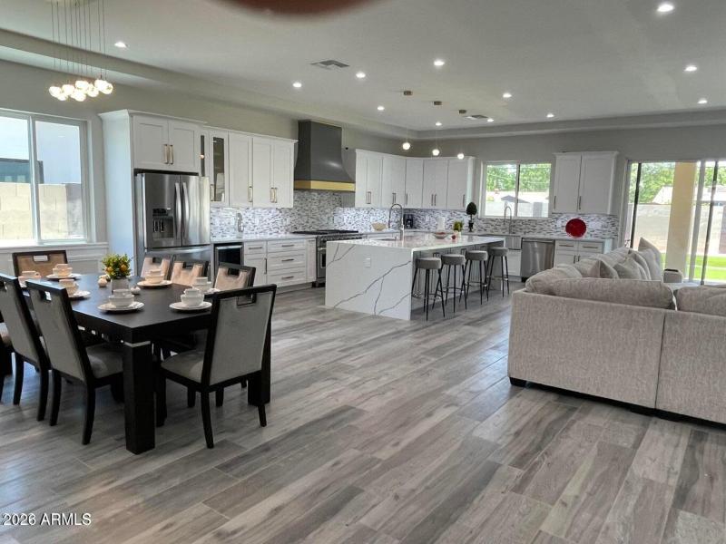 20220522000740660714000000-o