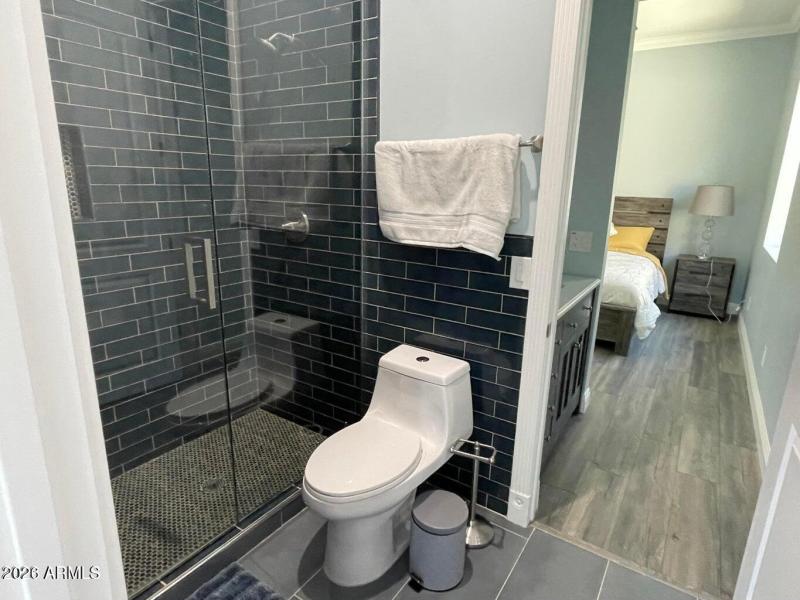 20220522002001881929000000-o