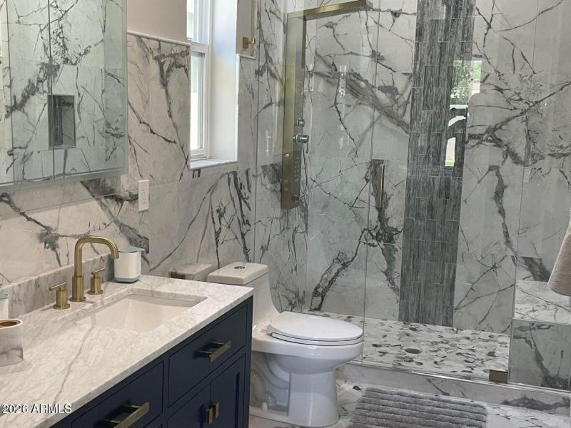 20220522002943426049000000-o