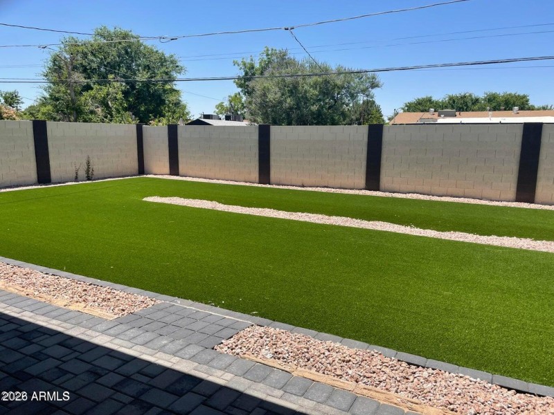 20220522003702053110000000-o