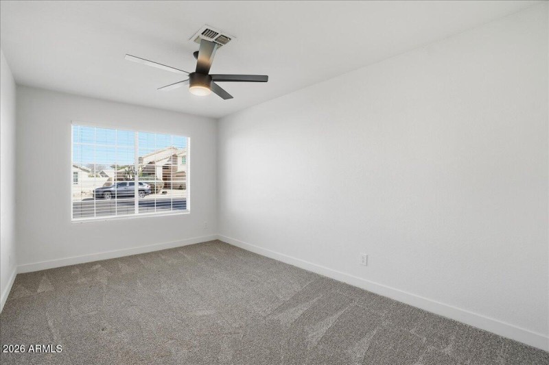 30-3743 W Shannon St_RedHogMedia