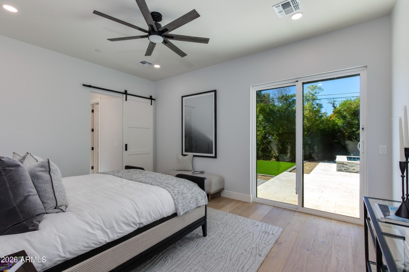 1st Floor Primary Suite