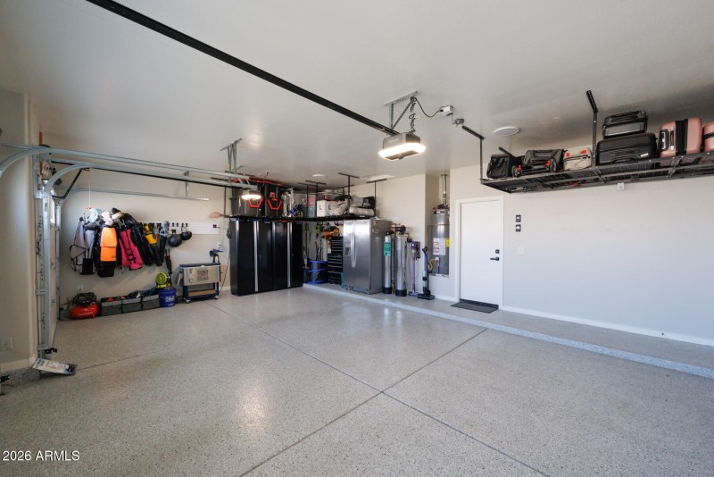 E Dubois Ave (4167)-43