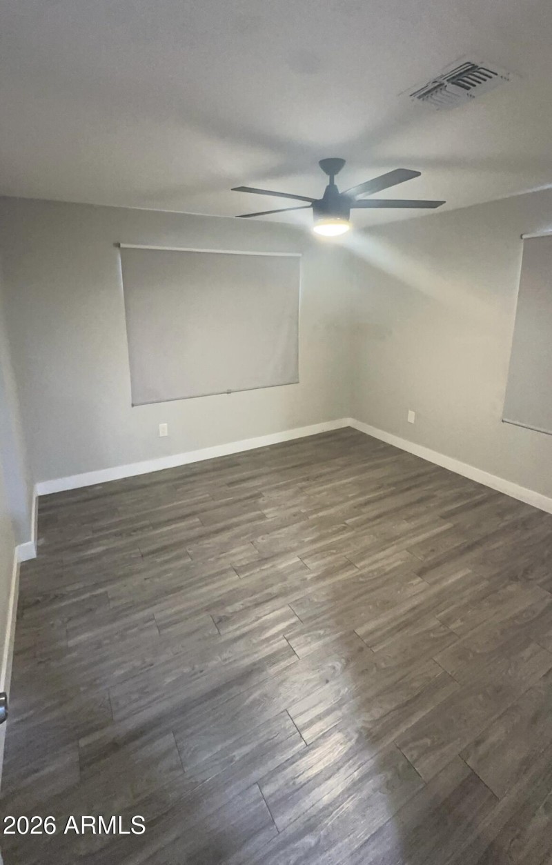 Bright Bedroom, Cool Finishes