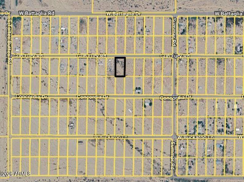 high contrast lines-1