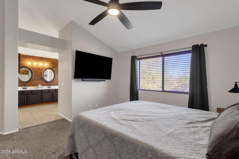 27-web-or-mls-3892-e-ironhorse-rd