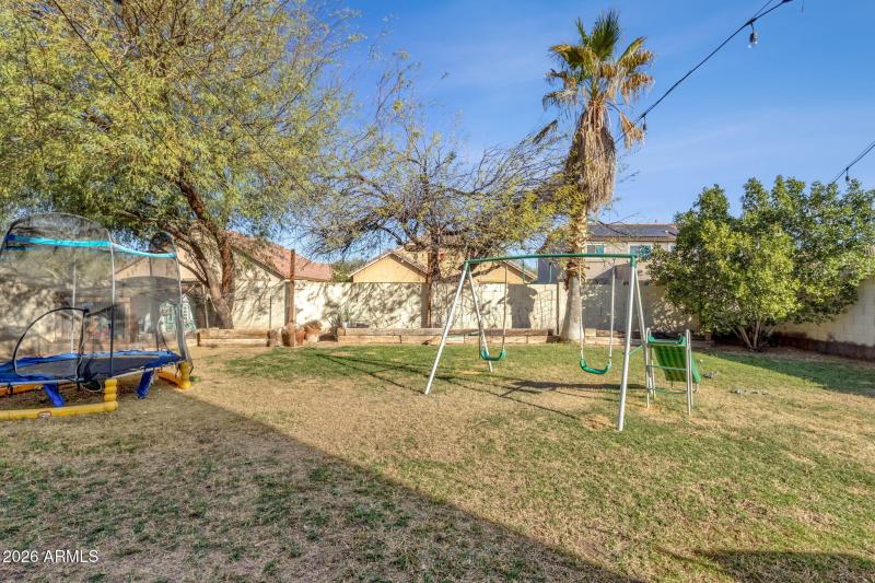 33-web-or-mls-3892-e-ironhorse-rd