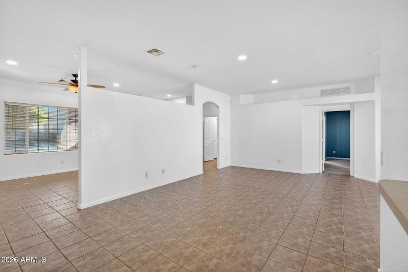 10-web-or-mls-14W Southgate Ave