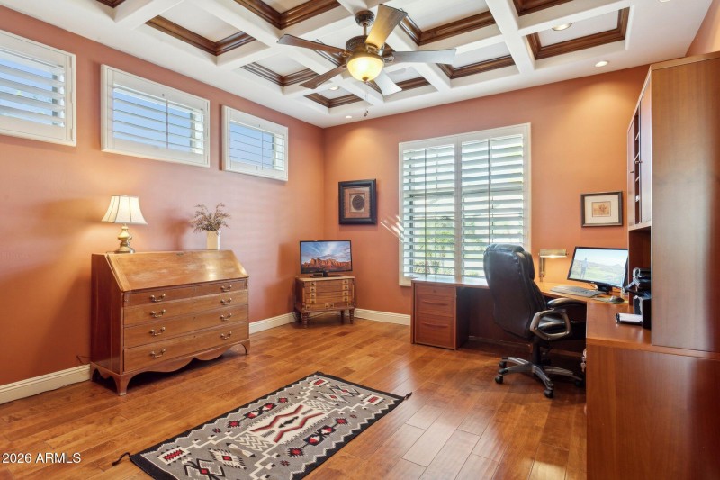 Office/Versatile Space