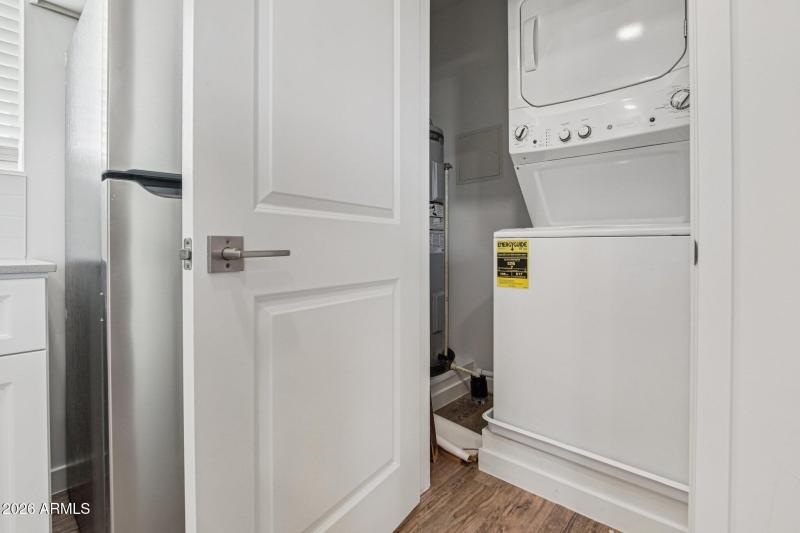 39-web-or-mls-3021 W Williams Dr A204-S0