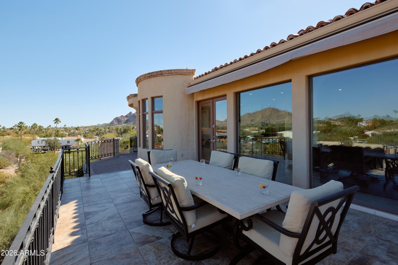 PropertyImageCo_4490EValleyVistaLn_WEB_7