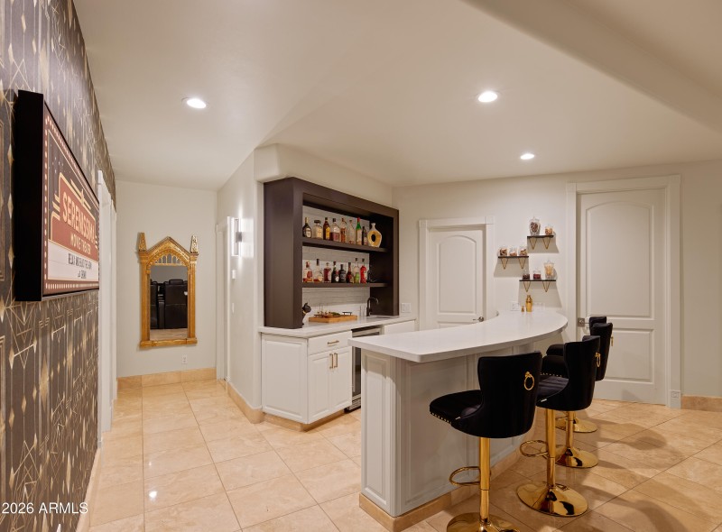 PropertyImageCo_4490EValleyVistaLn_WEB_6