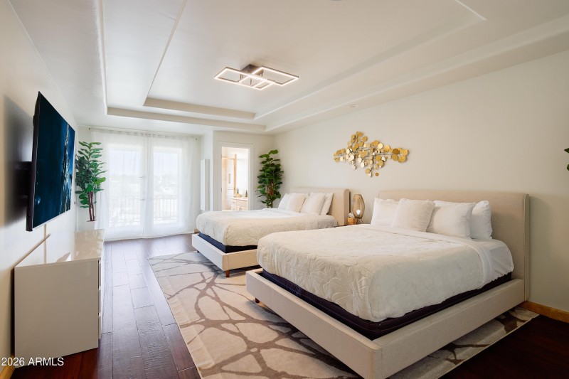 PropertyImageCo_4490EValleyVistaLn_WEB_6