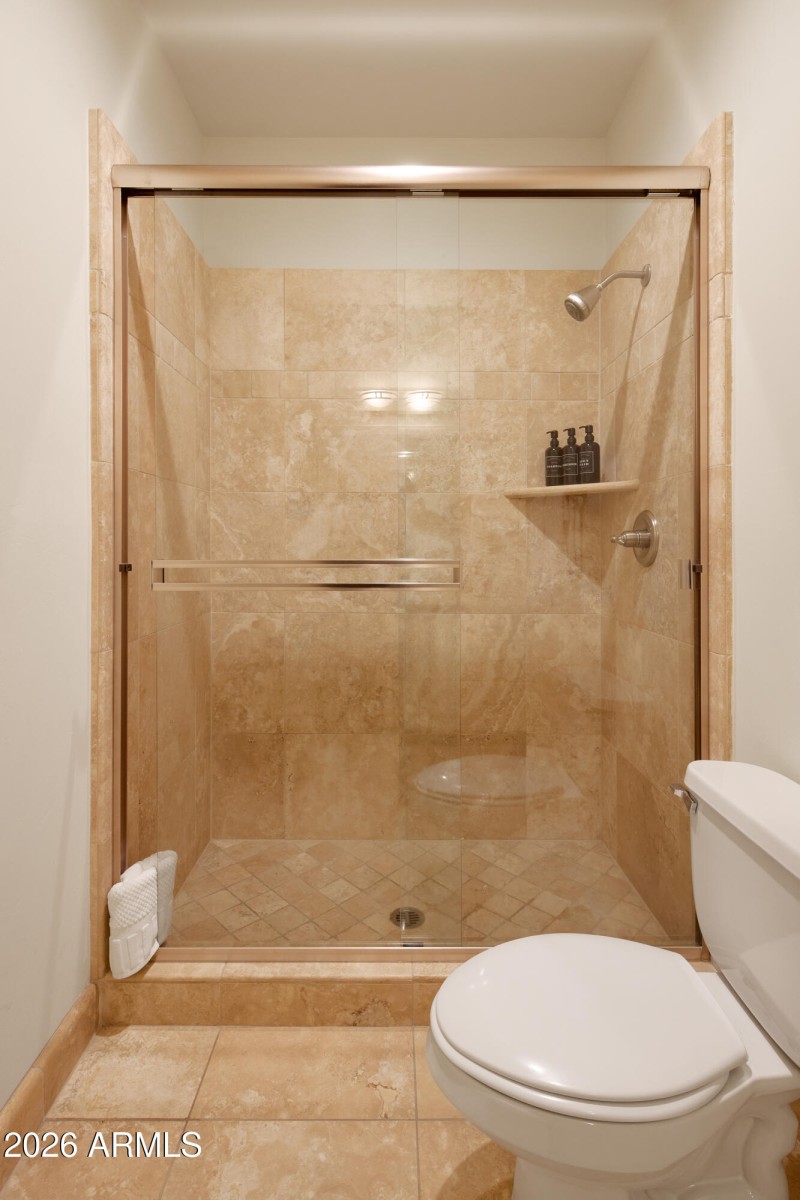 PropertyImageCo_4490EValleyVistaLn_WEB_4