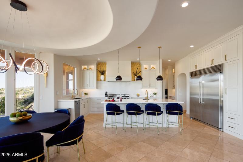 PropertyImageCo_4490EValleyVistaLn_WEB_3