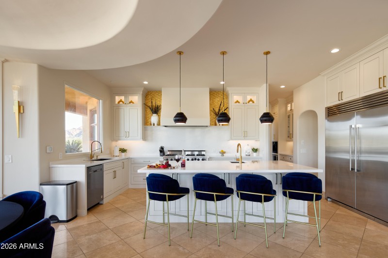 PropertyImageCo_4490EValleyVistaLn_WEB_3