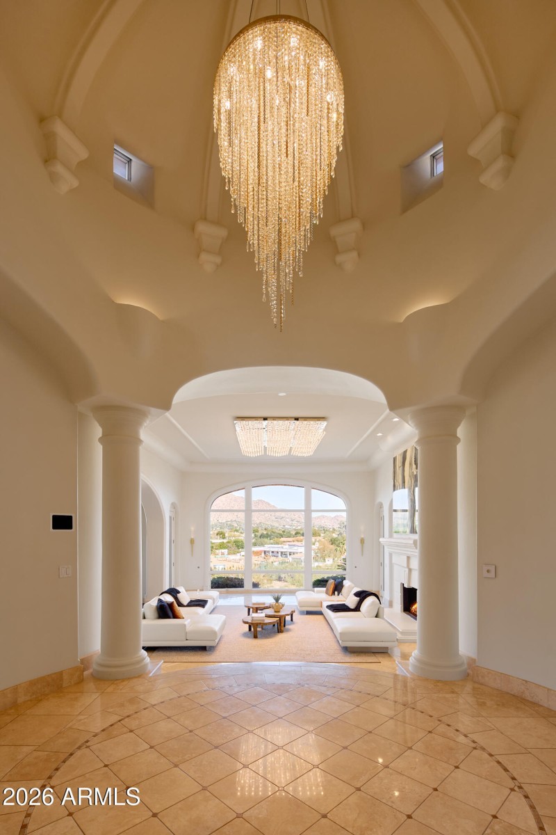 PropertyImageCo_4490EValleyVistaLn_WEB_2