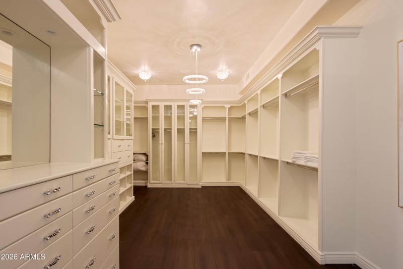 PropertyImageCo_4490EValleyVistaLn_WEB_2