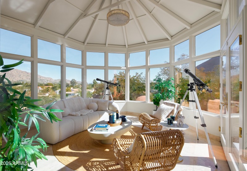 PropertyImageCo_4490EValleyVistaLn_WEB_2