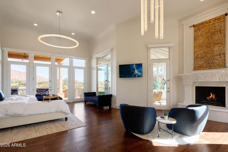 PropertyImageCo_4490EValleyVistaLn_WEB_1