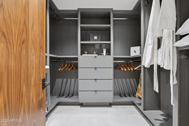 Upper Suite Closet