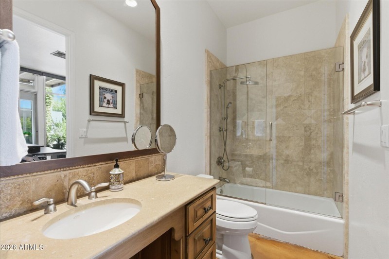 Guest Bathroom 3 with Tub