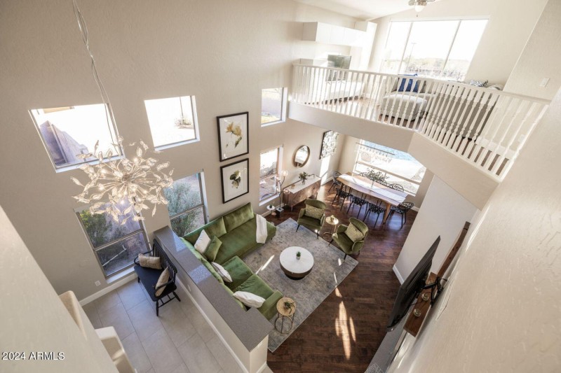 Formal Living : Dining - Overview