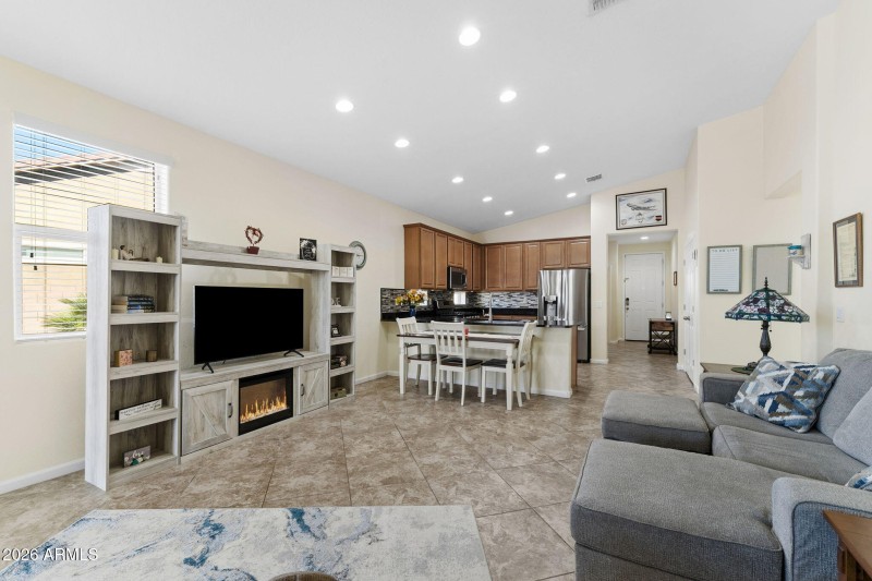 006___3759 Aspen Ave