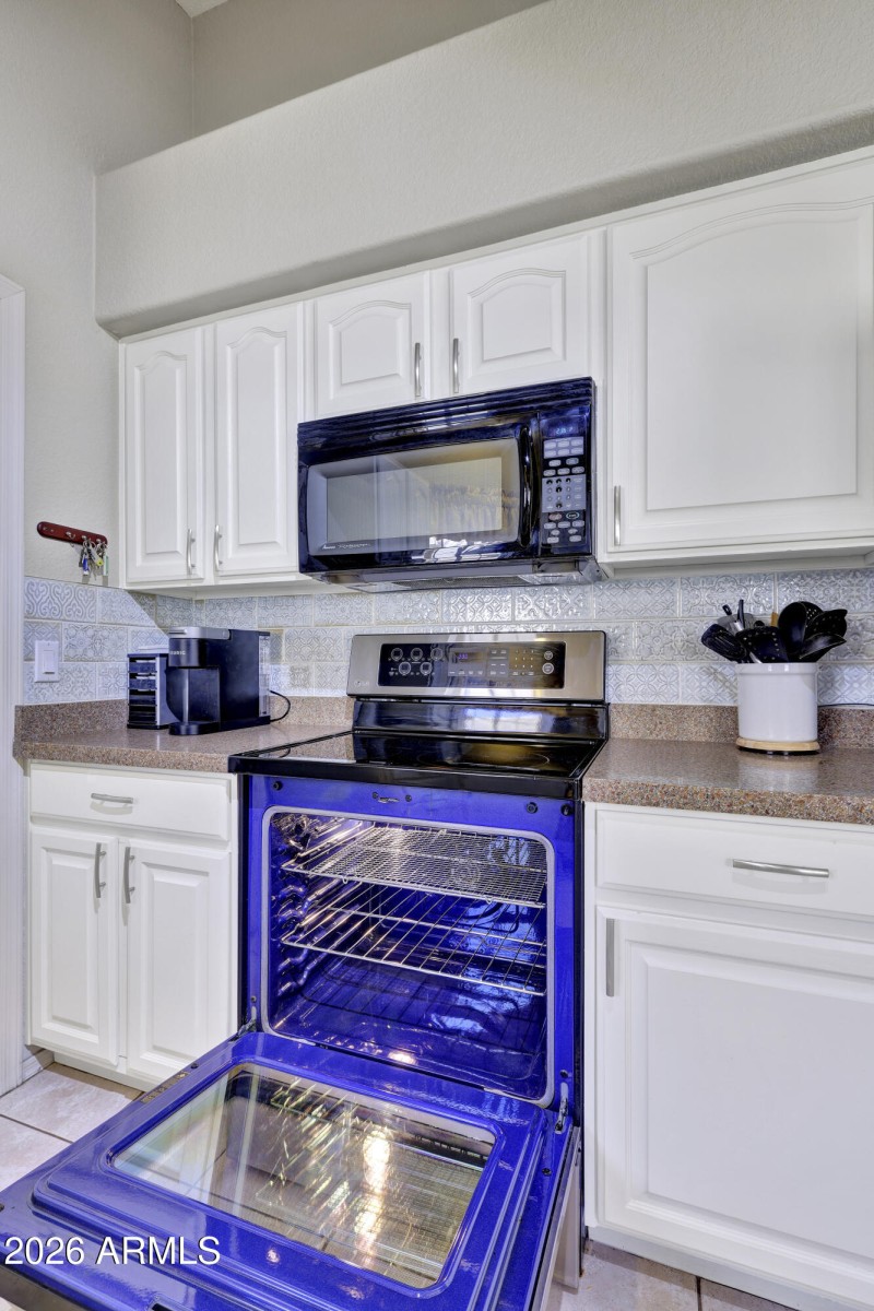 Beautiful Oven Interior