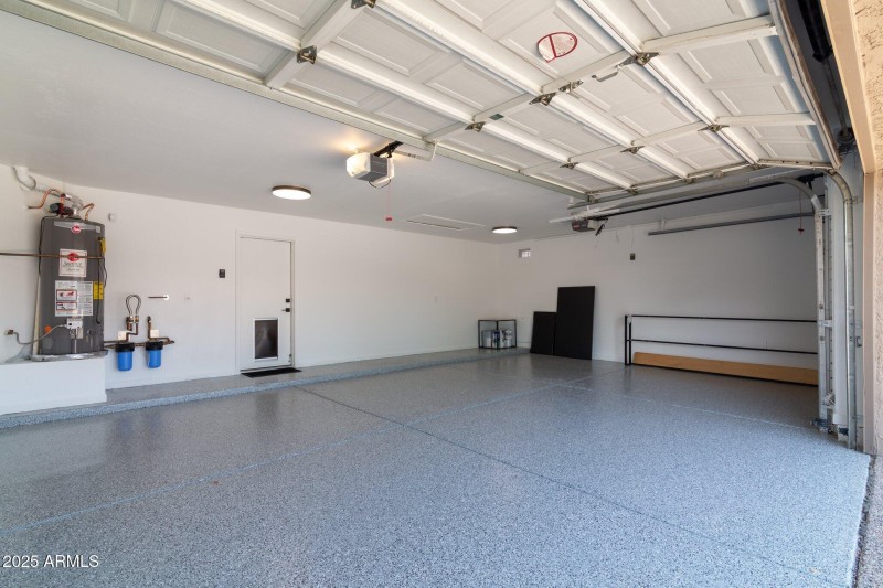 3-car Garage w/New Epoxy Flooring