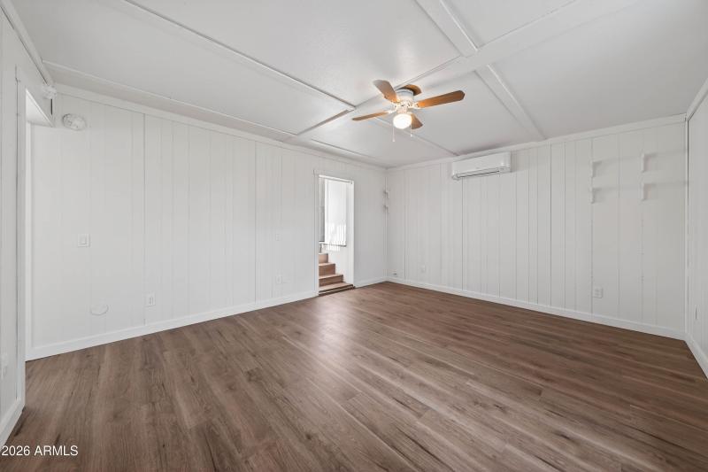 Interior - 3344 Quail Run Dr-12