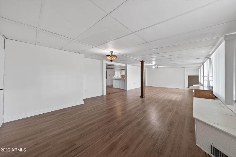 Interior - 3344 Quail Run Dr-22