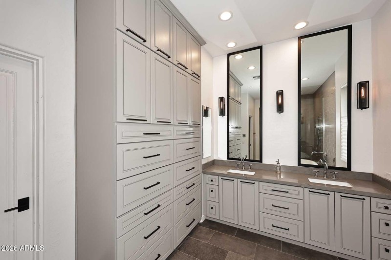 Primary Bath Storage