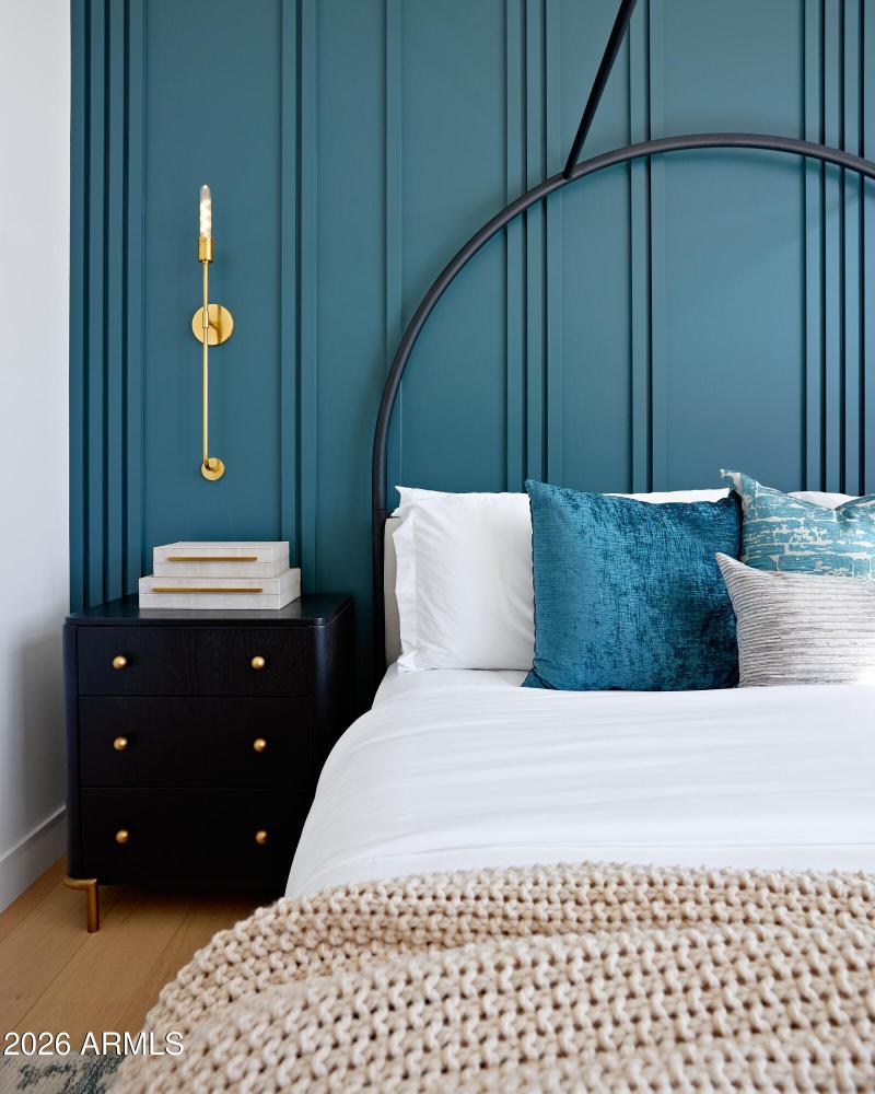 PropertyImageCo_4207ECampbellAve_WEB_9