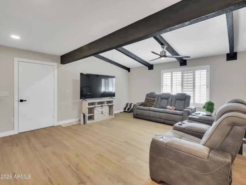 07-5122 W Fallen Leaf Lane-7