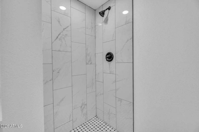 20240119221004081080000000-o