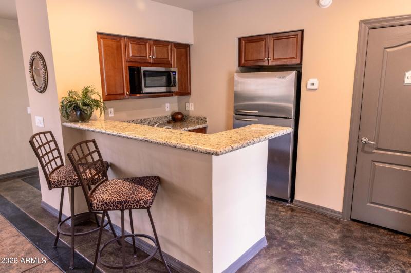 McMenamin Condo Clubhouse - Photos_McMen