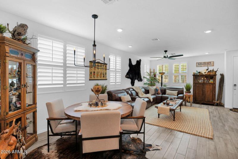 1917 Hampton 111 - 14Dining Family Rooms