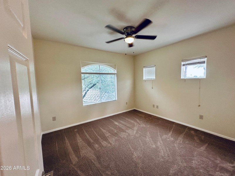 5335 E Shea #2107 038