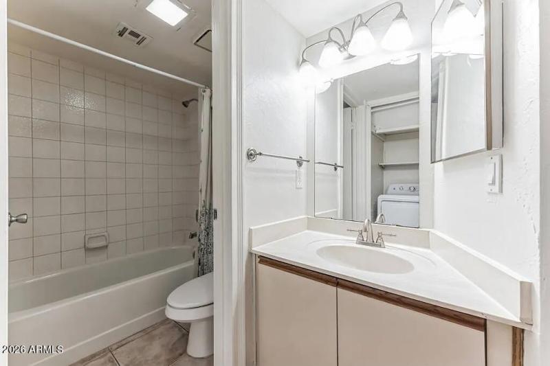 a2dc8cee712fc8721a4a87d3ba11d5a8-uncropp