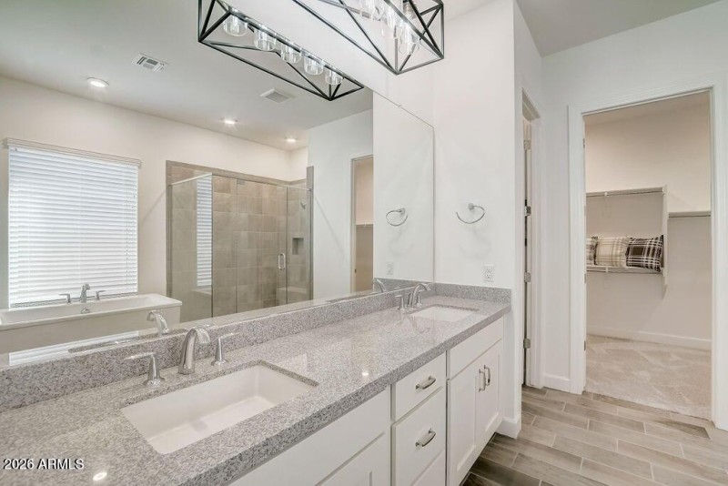 20250103232117222464000000-o